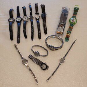 Lot of Watches AS IS PARTS ONLY Timex Disney Swerve 13 Vintage